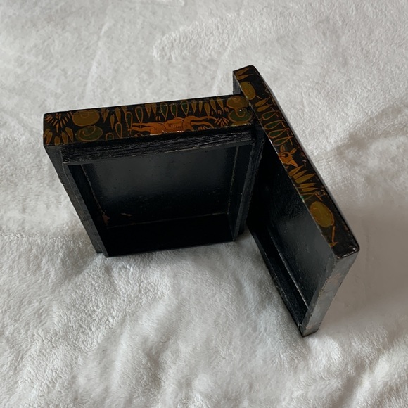 Vintage box lacquered deers - Picture 15 of 17